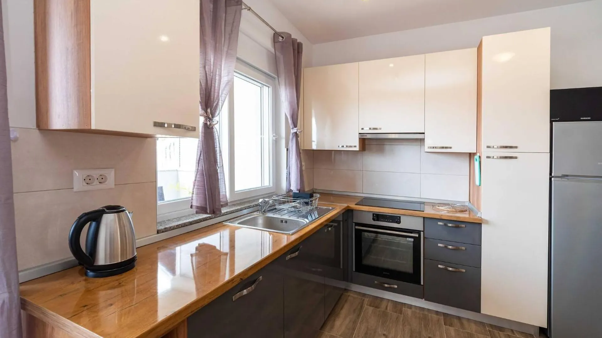 My Dalmatia - Apartment Blagdan Three With Private Parking Zadar